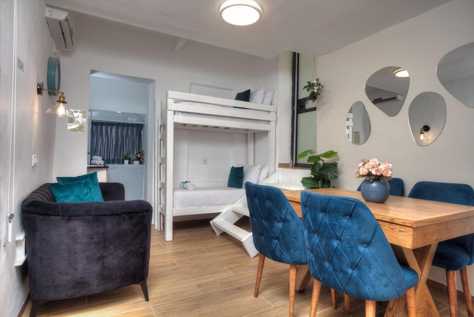 Avnei Hachoshen: Luxury Suites in Safed's Old City Exterior photo